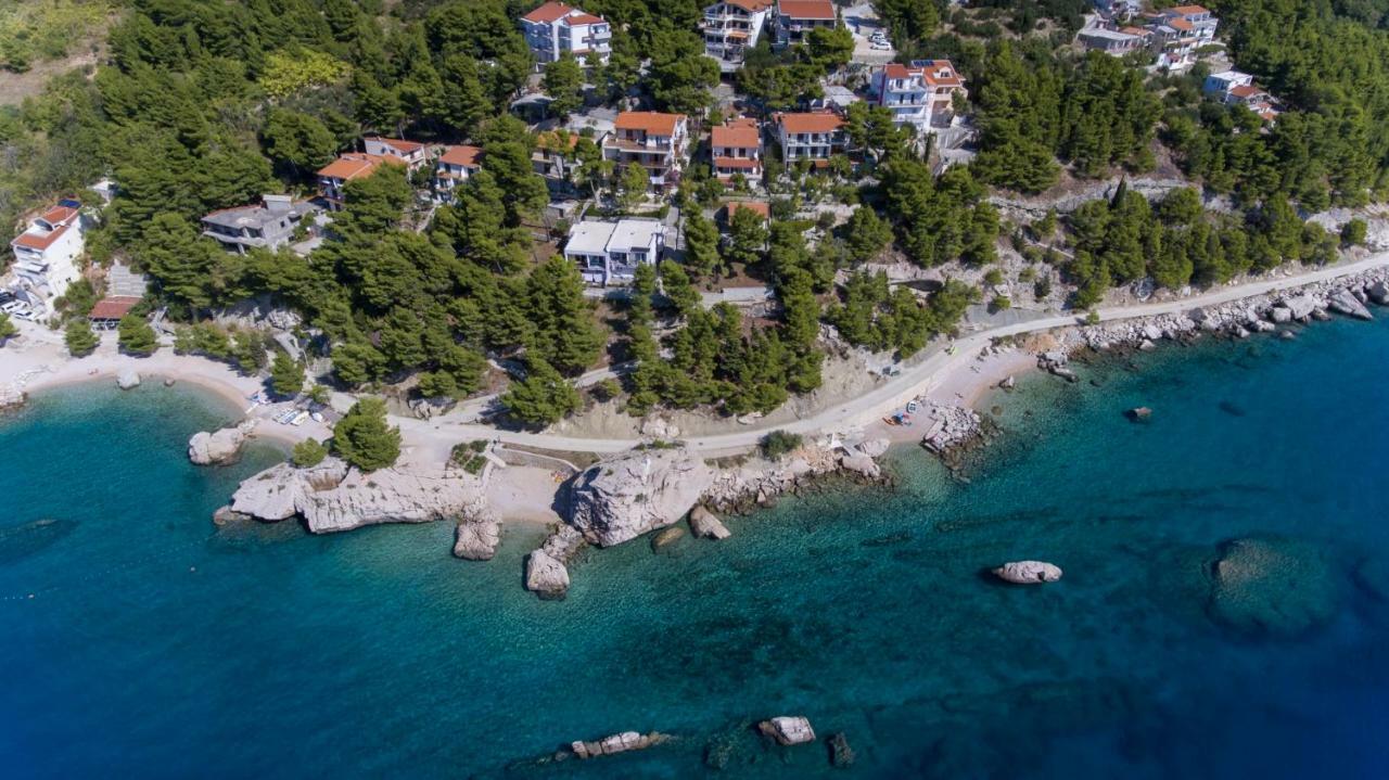 Apartments Beach Side Брела Екстер'єр фото
